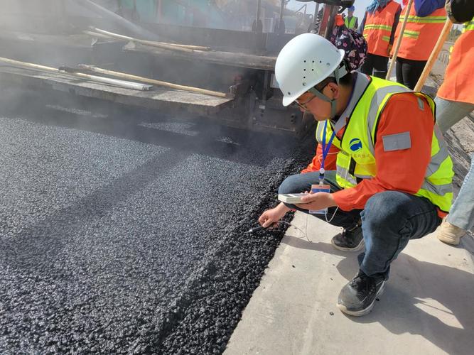 检测中心道路所圆满完成G22等4条国家高速公路提质改造项目路面工程检测任务