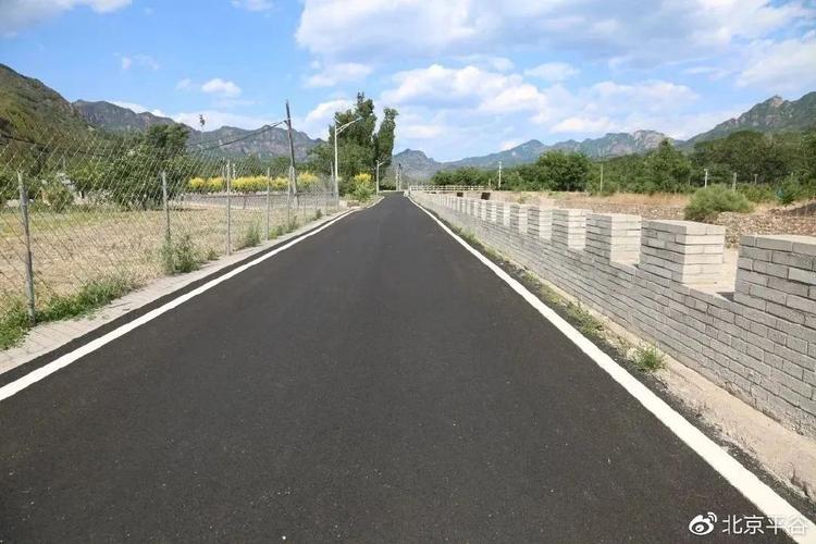 环石河路道路工程位于平谷区北部山区镇罗营镇,起点与上镇西路相交